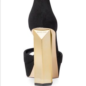 Michael Kors MK Platform sandals